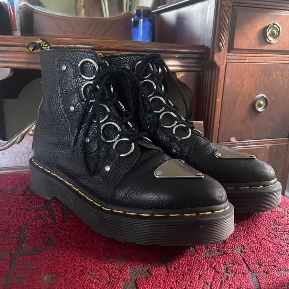Rare Limited Run Dr. Martens Farylle Boots